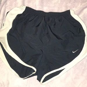 dark blue nike shorts